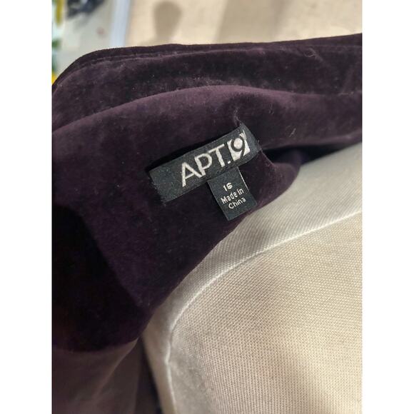 Luxe Velvet Blazer in Deep Plum - Women’s Size 16 - Picture 7 of 7